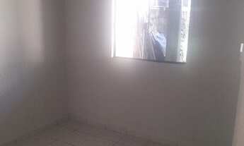 Imagem 6: Casa de fundos Casa com 1 dormitório