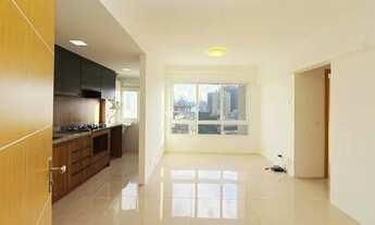 Imagem 2: Apartamento a venda na região Hospitalar Clínicas Bom fim 2 dormitórios andar alto