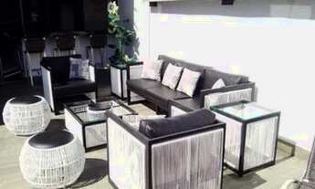 Imagem 6: Casa de condomínio para venda tem 270 metros quadrados com 5 quartos