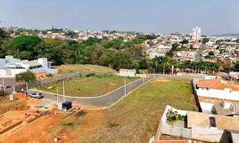 Imagem 4: Venha conhecer o terreno para construir seu futuro lar !