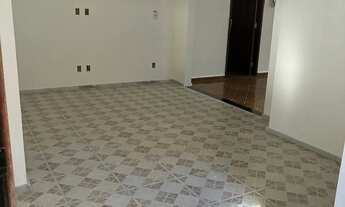 Imagem 2: Alugo casa de 90 metros de 02 q com 01 suite, sala