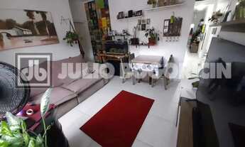 Imagem 4: Ilha do Governador - Tauá - VENDA - Apartamento - 1 Quarto - Dependências - Vaga de Garage