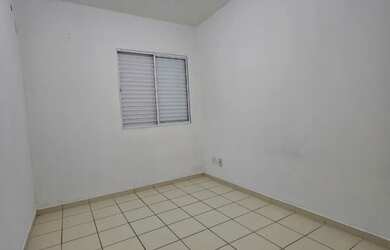 Imagem 7: Casa 3/4 reformada com condomínio fechado no Bairro Sim