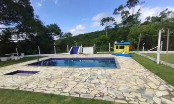 Imagem 4: Excelente chácara com piscina em Juquitiba