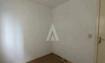 Imagem 7: Apartamento localizado no bairro Jarivatuba, com 2 quartos e 1 vaga de garagem