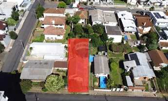 Imagem 2: Amplo Terreno com Casa 3 Dormitórios à Venda, Bairro Lucas Araújo, Passo Fundo/RS