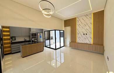 Imagem 3: Casa à Venda em Bragança Paulista-SP, Condomínio Villa Verde: 3 Quartos, 1 Suíte, 2 Salas