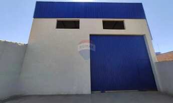 Imagem: Galpão com 350m² para alugar por R$6.000,00/mês