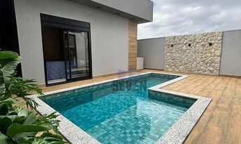 Imagem 2: Casa com 3 Quartos no Condomínio Florata Bauru Piscina e Pé-Direito Duplo