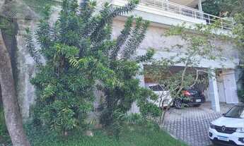 Imagem 2: Casa em Condomínio para Venda em Niterói, ITAIPÚ, 4 dormitórios, 4 suítes, 5 banheiros, 3