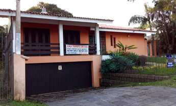 Imagem 2: Casa térrea com 4 dormitórios e 2 suítes no Jardim Isabel - Porto Alegre - RS