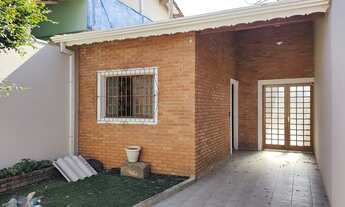 Imagem: Casa Térrea Com Quintal, Ótima Localização