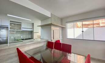 Imagem 7: Apartamento gigantesco, no bairro Navegantes, com sacada de frente e mobiliado