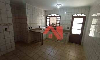 Imagem 7: Casa com 3 dormitórios para alugar, 200 m² por R$ 2.000,00/mês - Jardim Novo Itacolomi - M