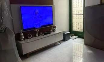 Imagem 2: Linda Casa na QR 320 Samamb Sul, 2 qtos, Excelente localização. R$ 350.000