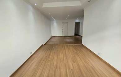 Imagem 4: QUADRA DA PRAIA! VISTA LIVRE! 3 DORMS (1 SUÍTE) + DEPEND. COMPLETA! 141M², LOCALIZAÇÃO PRI