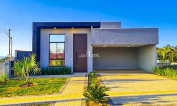 Imagem 2: Casa Subtérrea com três suítes plenas no condomínio Jardins Barcelona, Senador Canedo-GO