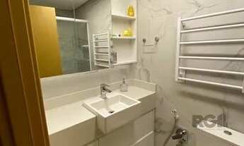 Imagem 4: Apartamento 3 dormitórios 1 suíte com closet , e 2 vagas de garagem no Menino Deus