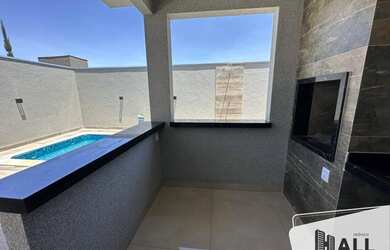 Imagem 2: Casa de Condomínio à Venda no Village Damha II com 3 Quartos por R$ 1.340.000