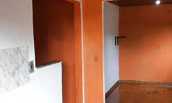 Imagem 3: Casa tipo apto bem localizado próximo a principal no manoa