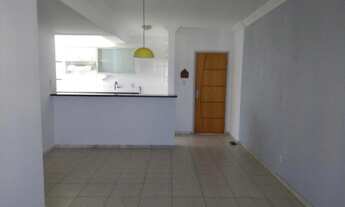 Imagem 2: 02 quartos (suíte), 02 garagens, nascente, armários - Itaigara!