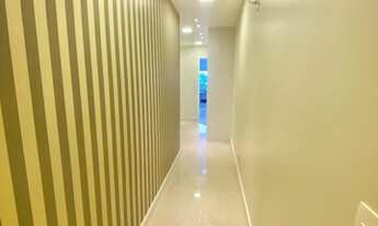 Imagem 2: Sala comercial com 44 m2 , andar alto, split , armários, 2 vagas de garagem no Centro - Ni