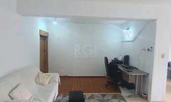 Imagem 3: Casa para Venda - 226.9m², 5 dormitórios, sendo 2 suites, 5 vagas - Teresópolis