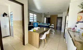 Imagem 7: Casa com 03 dorm (01 suíte) com Edícula em Barreiros - São José/SC