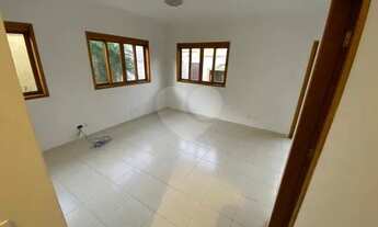 Imagem 6: Linda casa de 04 dormitórios em condomínio fechado na Saúde