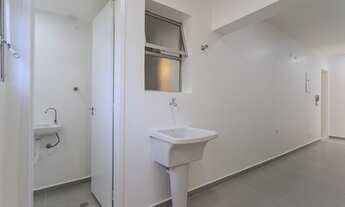 Imagem 3: Apartamento à Venda no Edifício SILVIA no 1º Andar no Campo Belo em São Paulo/SP com 1 Suí