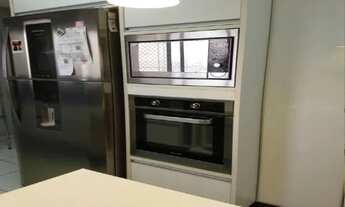 Imagem 6: Apartamento para aluguel e venda possui 162 metros quadrados com 3 quartos