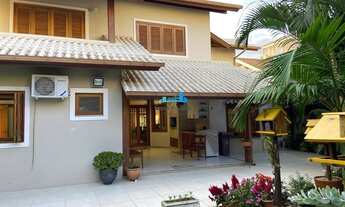 Imagem: Florianópolis - Casa Padrão - Itacorubi