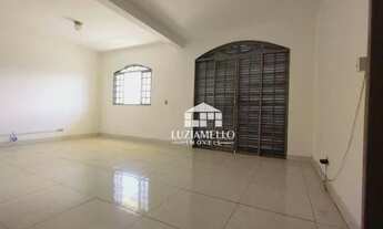 Imagem 2: PAVIMENTO de uma casa! QI 12