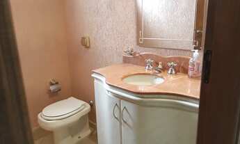 Imagem 7: Casa de condomínio sobrado para aluguel tem 262 metros quadrados com 3 quartos