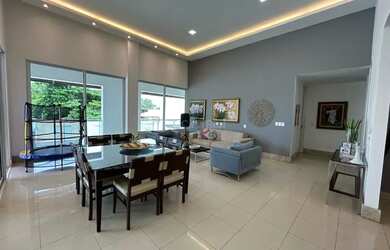 Imagem 5: Casa na descida da praia do Araçagy