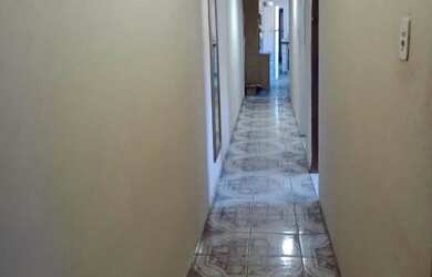 Imagem 2: Casa assobradada falta acabamento 220 mil vendo oi troco por menor valor