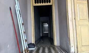 Imagem: Casa na Cambona em frente ao SESI