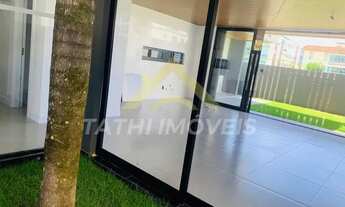 Imagem 7: Casa para Venda em Florianópolis, Ingleses do Rio Vermelho, 4 dormitórios, 3 suítes, 4 ban