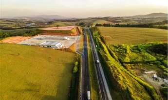 Imagem 5: Oportunidade única para investimento comercial e industrial!