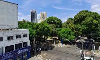 Imagem 2: Apartamento na esquina da Praça Brasil com 4 quartos