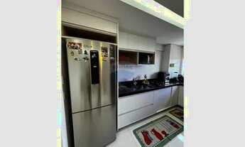 Imagem 2: Apartamento Mobiliado Completo 60 m², 2 Dormitórios (1 Suíte) com Varanda e Vista Privile