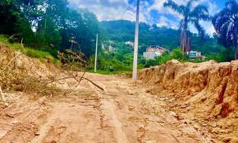 Imagem 2: Lote/Terreno para venda possui 125 metros quadrados em Parque Primavera - Guarulhos - São