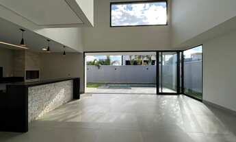 Imagem 4: Sobrado com 04 suítes Alphaville II