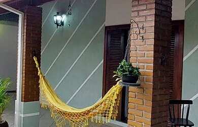 Imagem 6: Casa à venda com 420m², 4 quartos, 2 suíte e piscina com cascata. Melhor localização do Vi