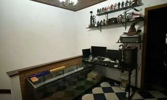 Imagem 7: Sobrado para aluguel possui 250 metros quadrados com 2 quartos