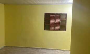 Imagem 6: Aluguel Crimeia Oeste p/ casal Rua Antônio Félix com Goiás Norte R$750