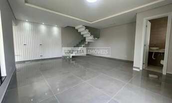 Imagem 3: Sobrado Triplex com 3 Dormitórios, 1 Suíte, 142 m², à venda por R$ 994.000 - Portão, Curit