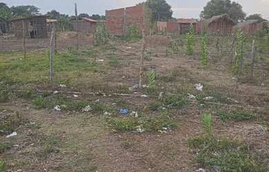 Imagem 2: Vendo terreno av. Poty *87