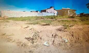 Imagem 3: Terreno de 200 e 353m2