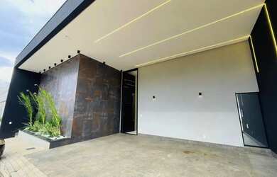 Imagem 2: Sobrado para venda com 250 metros quadrados com 3 quartos